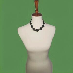 Handcrafted Black Plastic Shell Look Shape Necklace